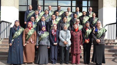 رئيس القابضة للكهرباء يحتفل بتخريج الدفعة  22 من دورة إعداد القادة