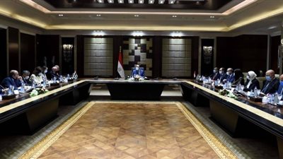 خلال المباحثات.. مدبولي يؤكد على أهمية الطاقة في تعزيز التعاون بين مصر والأردن والعراق