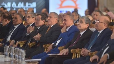 بحضور وزيري الكهرباء والبترول.. انطلاق النسخة السابعة لمؤتمر الأهرام للطاقة