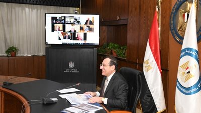اعتماد الموازنة التخطيطية للشركة المصرية القابضة للبتروكيماويات للعام المالي 2021/2022