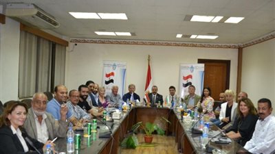 رئيس«المرافق العامة»يلتقي قيادات من بلغاريا واليونان..ويؤكدون مساندة مصر في دعم«الحق الفلسطيني»