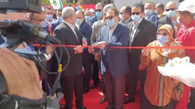 إطلاق مشروع استخدام الغاز الطبيعى كوقود فى السيارات لأول مرة فى الأقصر