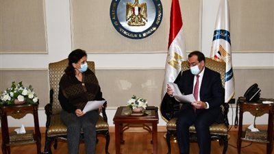 وزير البترول يبحث مع نظيرته الأردنية التعاون بين البلدين