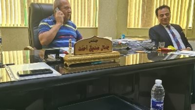 خلال لقاء موسع..«أبو ورده»يطالب بالتصدى لسماسرة المهمات بالعاشر والمدن الجديدة