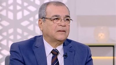 مدحت يوسف: مبادرة إحلال السيارات تخفف الأعباء ‏المواطنين من خلال حوافز مالية وتسهيلات