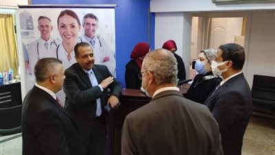 قبيل افتتاحها ..