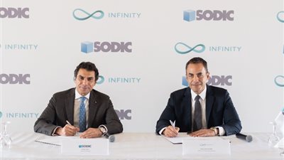 إنفنيتي وسوديك يوقعان اتفاقية تعاون لإقامة محطات شحن السيارات الكهربائية