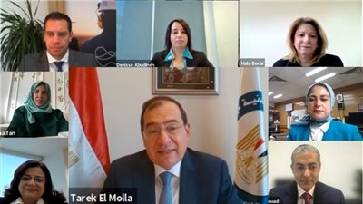 وزير البترول يشارك فى الندوة الافتراضية للاحتفال باليوم العالمى للمرأة