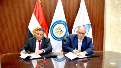 «بتروسيف»و«النيل للبترول»يوقعان إتفاقية خدمات فنية شاملة