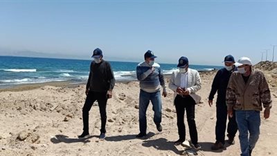 صور.. تفعيل البروتوكول الموقع مع هيئة البترول لتنظيف شواطئ رأس غارب استعدادًا للصيف
