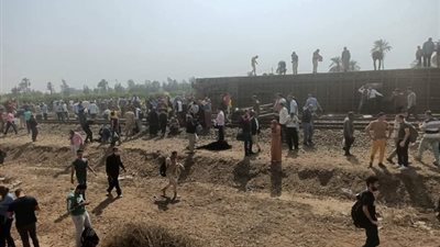«النيابة العامة» تنتقل لمعاينة حادث قطار بمركز بنها