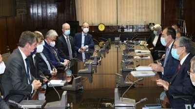 تفاصيل لقاء وزيرا الكهرباء والبترول مع سفير بلجيكا لمناقشة مشروع الهيدروجين الأخضر