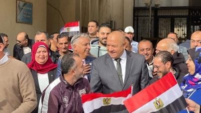 مسيرات حاشدة ب«القناة للكهرباء»للتأكيد على دعم ومساندة الرئيس عبد الفتاح السيسي