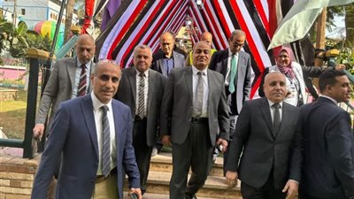 رئيس« جنوب الدلتا»للكهرباء يختتم جولاته فى اليوم الأول للإنتخابات بزيارة قطاع المنوفية