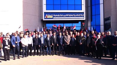 قيادات شركة أنربك والعاملين يشاركون في الإنتخابات الرئاسية