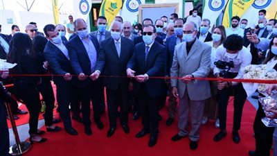 وزير البترول: محطتان جديدتان لتموين السيارات بالغاز علي طريق القاهرة الاسكندرية الصحراوي