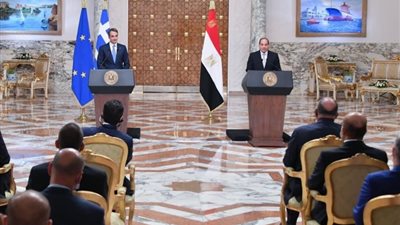 السيسي ورئيس وزراء اليونان يتفقان علي تفعيل التعاون بمشروعات الربط الكهربائي و الغاز