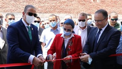 وزيرة البيئة تفتتح مشروع تحويل المخلفات إلى طاقة عن طريق التغويز اللاهوائي بالفيوم