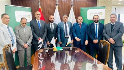 «النيل للبترول» توقع بروتوكول تعاون مع البنك الأهلى لتقديم خدمة السحب النقدى من محطات