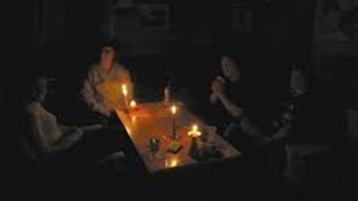 منذ الخامسة فجرا..انقطاع الكهرباء عن شرق المنصورة