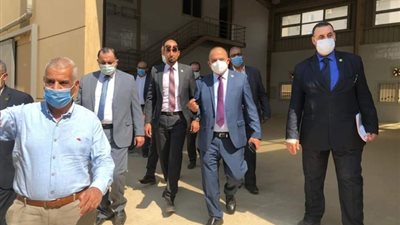 فى أولى جولاته..رئيس