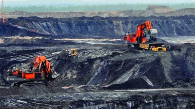 «Jefferies»: توقعات بتسجيل نمو متواضع لإنتاج النفط الصخري في 2024