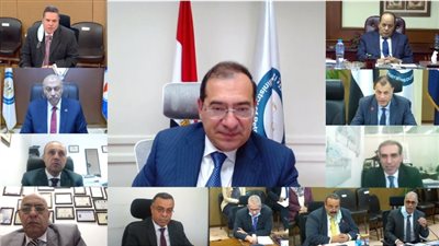 وزير البترول يعتمد نتائج أعمال شركتي النصر والسويس لتصنيع البترول عن العام المالي 2020/2021