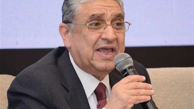 وزير الكهرباء ينعى المشير طنطاوى