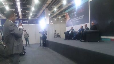 ردًا علي سؤال «عالم الطاقة».. عسران: التشغيل التجريبي للربط الكهربائي مع السودان ديسمبر المقبل