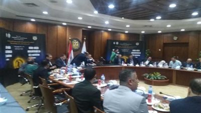 وزير البترول : التعاقد مع مكتب استشارى عالمى لوضع خطة واستراتيجية واضحة لقطاع التعدين المصرى