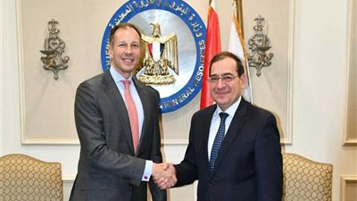 وزير البترول يشيد بأداء الشركات الامريكية فى مصر خلال استقباله مساعد وزير الخارجية لشئون الطاقة