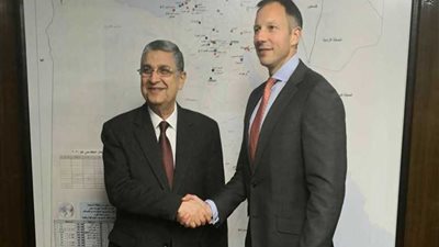 وزير الكهرباء يلتقى بمساعد وزير الخارجية الأمريكية لشؤون مصادر الطاقة