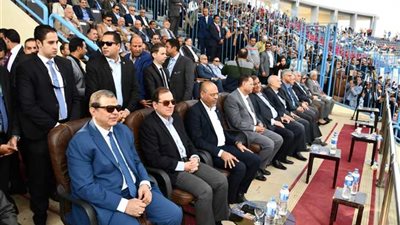 الملا وسعفان يشهدان ختام الدورة الرياضية لقطاع البترول ويسلمان الجوائز للفائزين