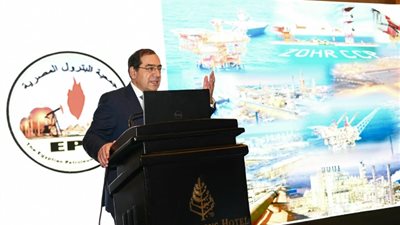 وزير البترول يستعرض نتائج قطاع البترول خلال 7 سنوات أمام جمعية البترول المصرية