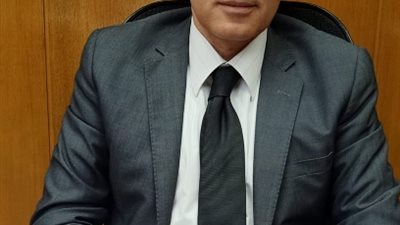 رئيس «بتروتريد» ينعي وفاة والد رئيس «غاز مصر»