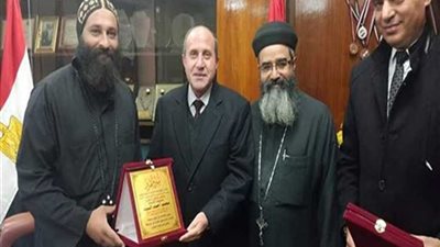 رئيس القناة لتوزيع الكهرباء يستقبل وفدًا من الكنيسه الأرثوذكسية ببورسعيد والإسماعلية