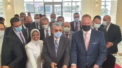 وزير الكهرباء يفتتح معرض اينرجي ايجيبت في نسخته الـ 30 بالقاهرة
