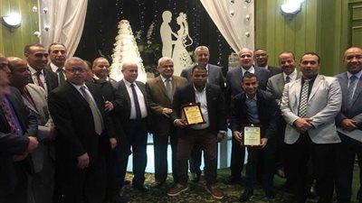 «بوتاجسكو» تكرم عبدالحفيظ عمار ضمن الصحفيين المثاليين