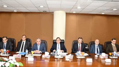 وزير البترول: تطبيق آليات غير تقليدية شجع الاستثمار في  البحث وتنمية الحقول