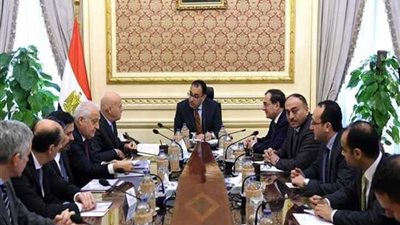 خلال لقائه برئيس الوزراء.. رئيس «إيني»: 13 مليار دولار استثمارات الشركة خلال 3 سنوات