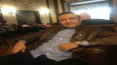 الحج يهنئ أحمد عبد الرحمن بخطوبته وقبول شقيقه بكلية الشرطة للضباط المتخصصين