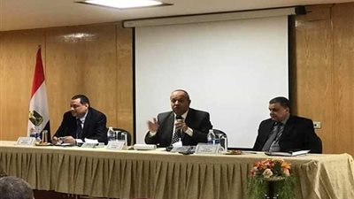 تفاصيل اللقاء الأول لرئيس «مصر العليا للكهرباء» بقيادات الشركة