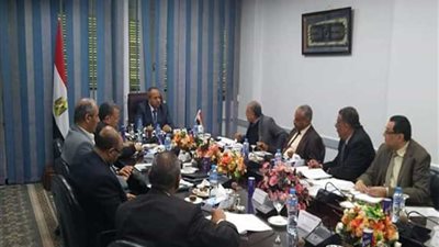 انعقاد أولى جلسات مجلس إدارة مصر العليا للكهرباء بتشكيله الجديد