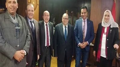 بالصور.. انعقاد الجمعية العمومية لشركة القناة للكهرباء.. و«السيد» يهنئ «مشالى» بمنصبها الجديد