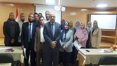 رئيس مصر العليا للكهرباء يشهد احتفالية تكريم ١٣ متدرب بالشركة