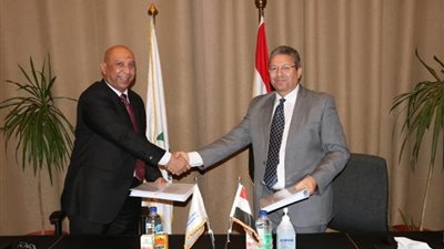 «بترومنت» توقع مع «الوسطاني للبترول» عقد لتطوير نظم الاطفاء والانذار بـ٩٠ مليون جنيه