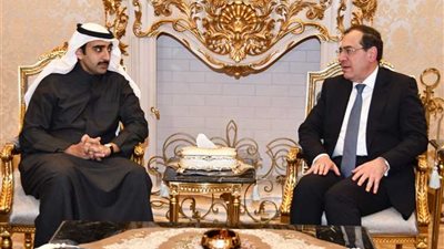 الملا يلتقي وزيرا بترول البحرين وكوت ديفوار