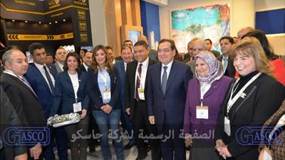صور| وزير البترول يتفقد جناح «جاسكو» بـ«ايجبس 2019»