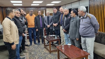 بحضور«عطا»و«الصادق»..اجتماع موسع مع قيادات قطاع كهرباء قنا لتحسين الأداء والتحصيل