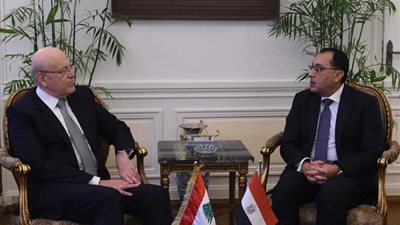 رئيس الوزراء: توجيهات رئاسية بسرعة إمداد لبنان بالغاز لحل مشكلة الكهرباء